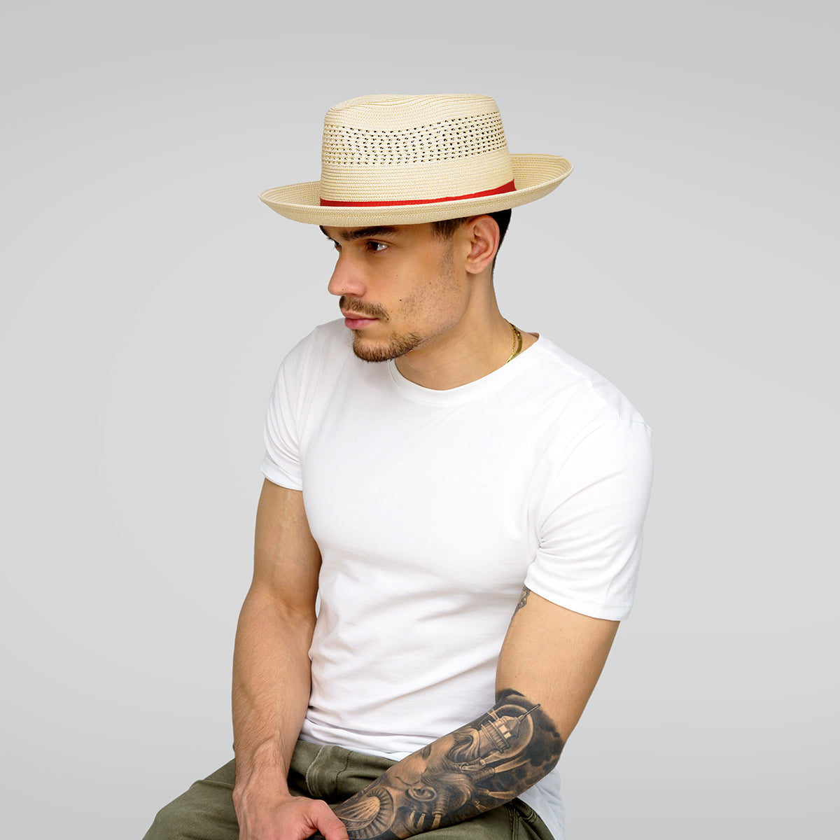 Bailey Western Gratz