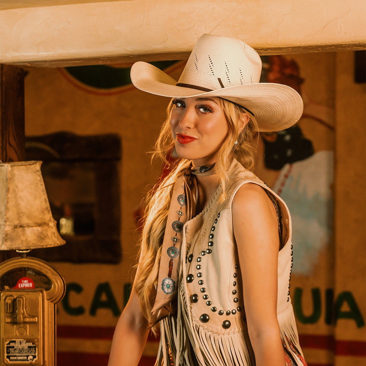 Bailey Western Kalispell 15X