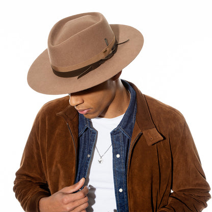 Bailey Western Aslan